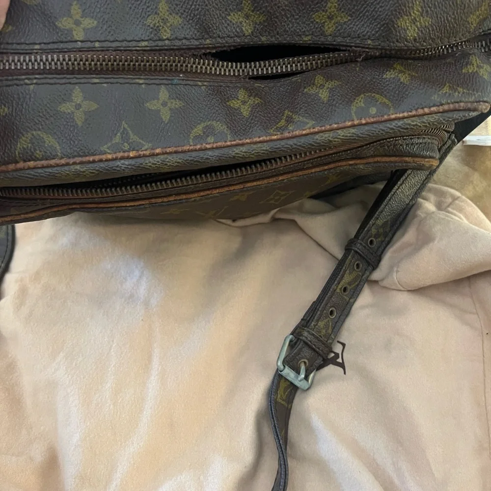 Louis Vuitton PROJECT!!!!!! Nile bag! PROJECT!!! 💯 percent authentic!! - Picture 4 of 15